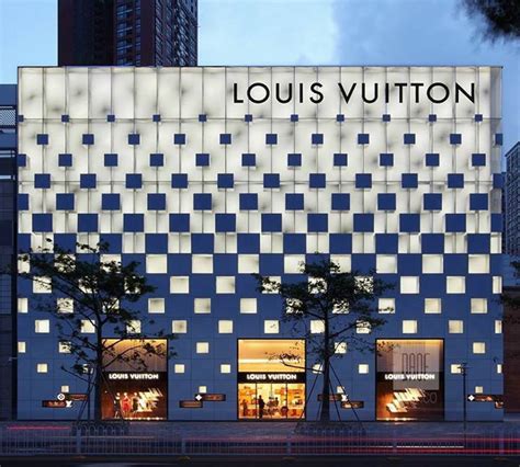 new louis vuitton store concept|Louis Vuitton has a luxury fix to mask construction at  .